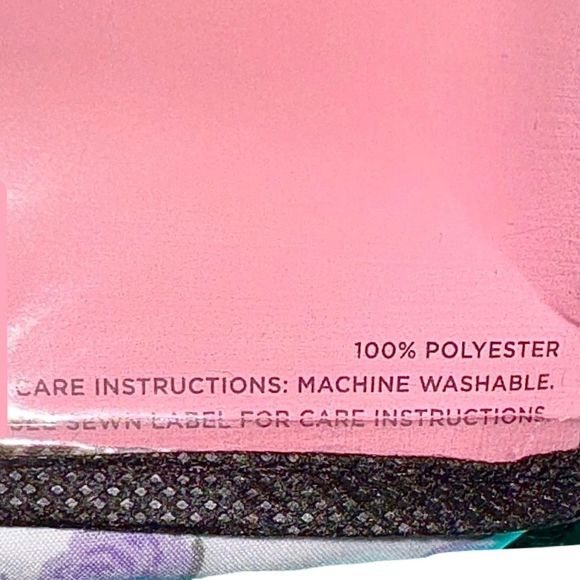 **SOLD** Juicy Couture Home 6 Piece Purple Floral Print Queen Size Sheet Set - Picture 8 of 12